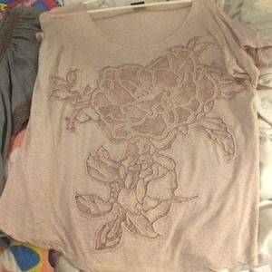Buckle tops