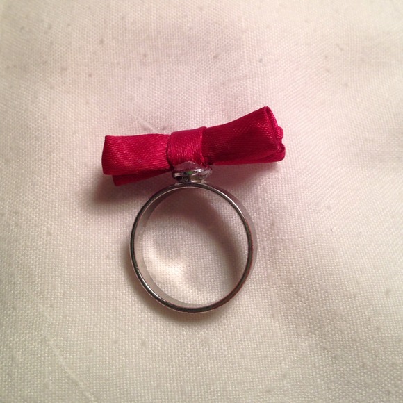Remember Me Maroon Silk Bow Ring - Picture 2 of 8