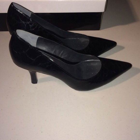 Black Gracie Alfani High Heels Size 9.5M - Picture 4 of 4