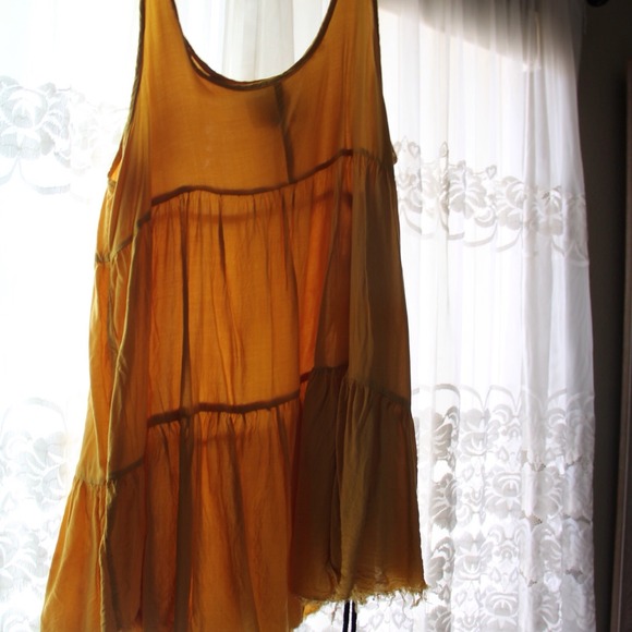 Yellow babydoll dress with braid - Picture 2 of 3