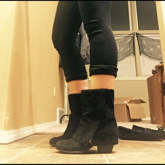Fergalicious by Fergie low top boots