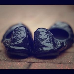 Black tory burch Eddies