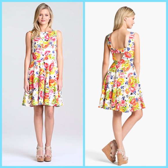 Betsey Johnson Dresses & Skirts - 💐Betsey Johnson dress💐LOWEST