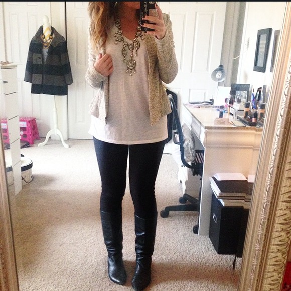 Follow me on Instagram @whatdaniwore