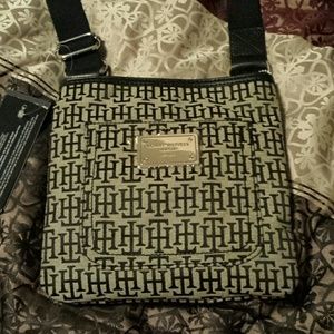 NWT Tommy Hilfiger crossbody  bag