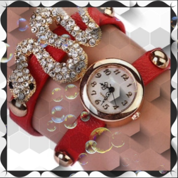 New faux leather wrap around snake embellished. - Picture 2 of 2