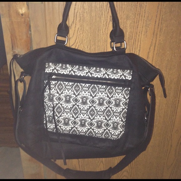 🌟Traded!! Over night bag!