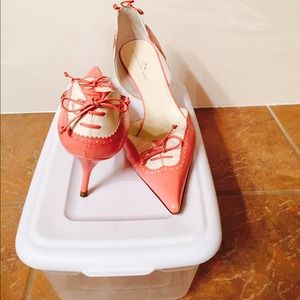 Alexander Neel Heels