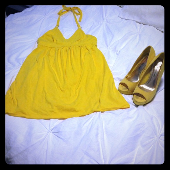 Victoria Secret Yellow Dress and shoes