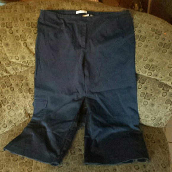 First Issue short blue short pants
