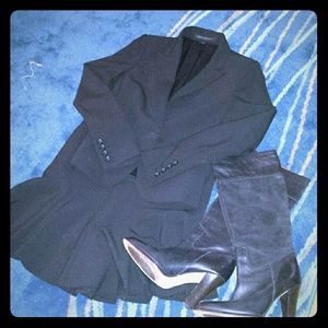 Express business suit/tulip skirt