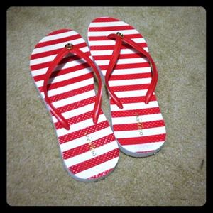 Old navy anchor nautical flip flops. Worn once