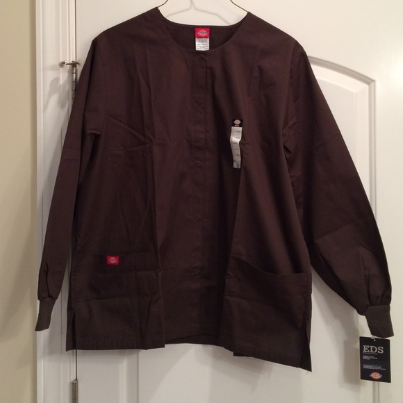 Dickies chocolate scrub jacket in XL
