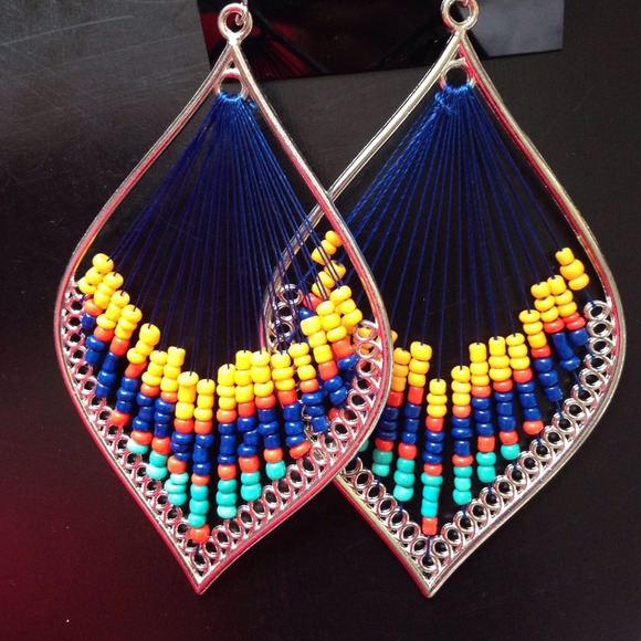 Earrings - Picture 4 of 4