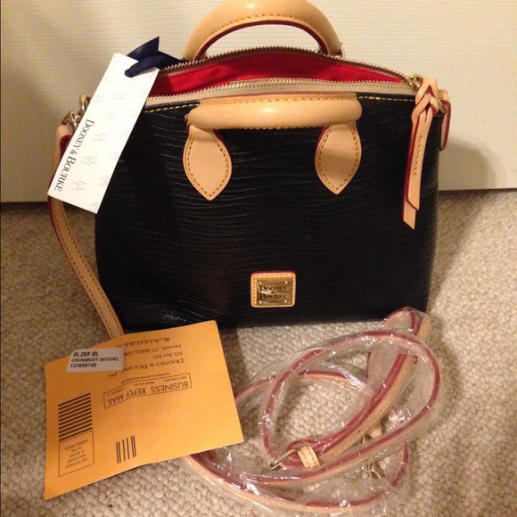 Dooney & Bourke Handbags - black leather purse
