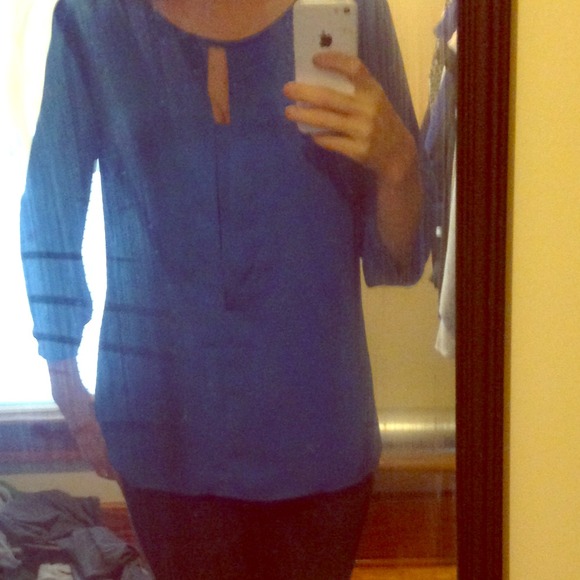 Blue express top
