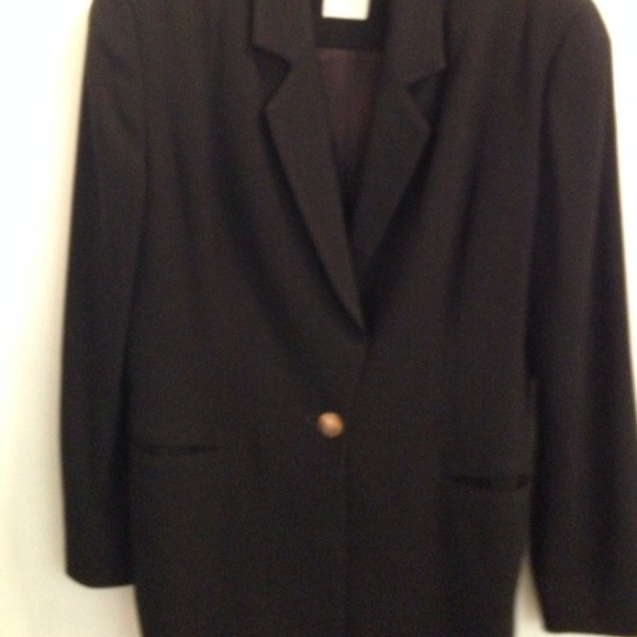 Woman's black blazer
