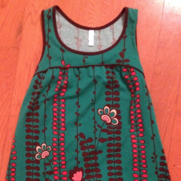 Green sweater tank tunic