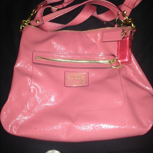 What a steal! Coach liquid gloss hobo crossbody