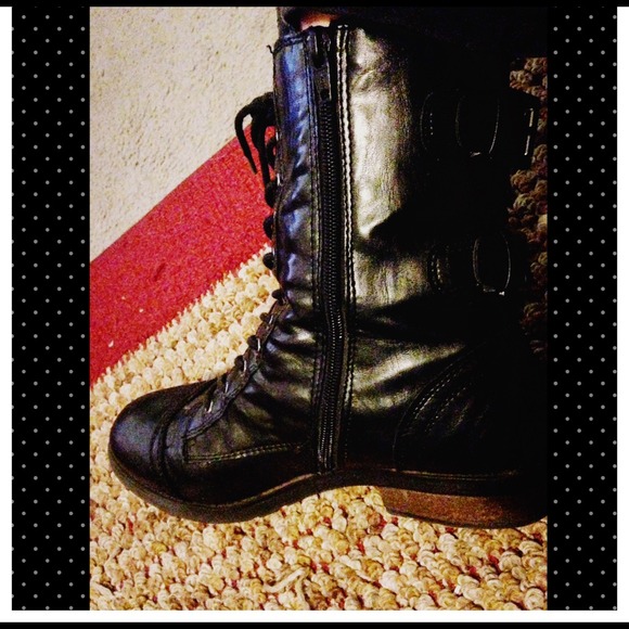 🎉SALE!🎉🎉🎉 combat boots