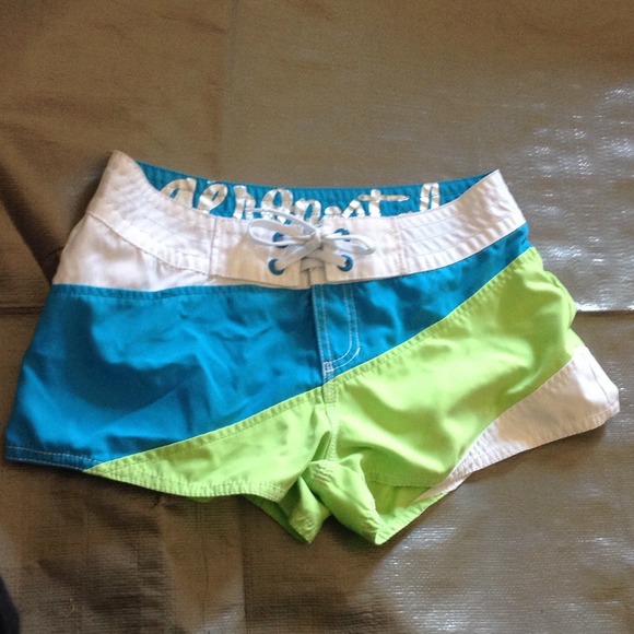 Aeropostale board shorts women's juniors sz s