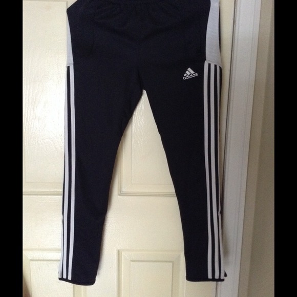 Adidas fitted joggers