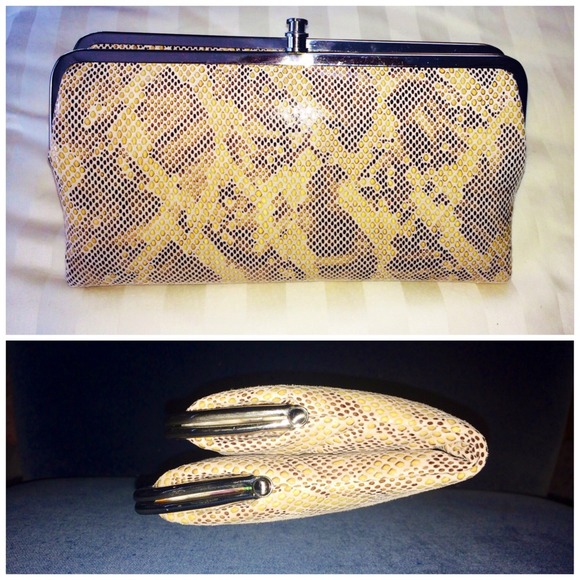 NWT! HOBO Reptile Leather Dual Sides Clutch