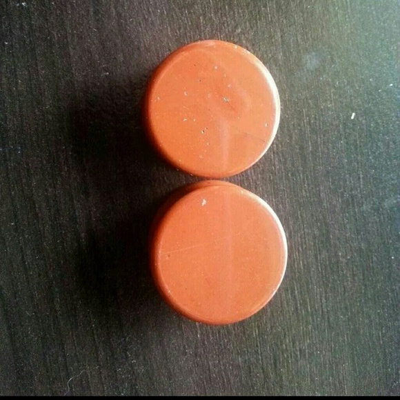 7/8" (22mm) red stone plugs