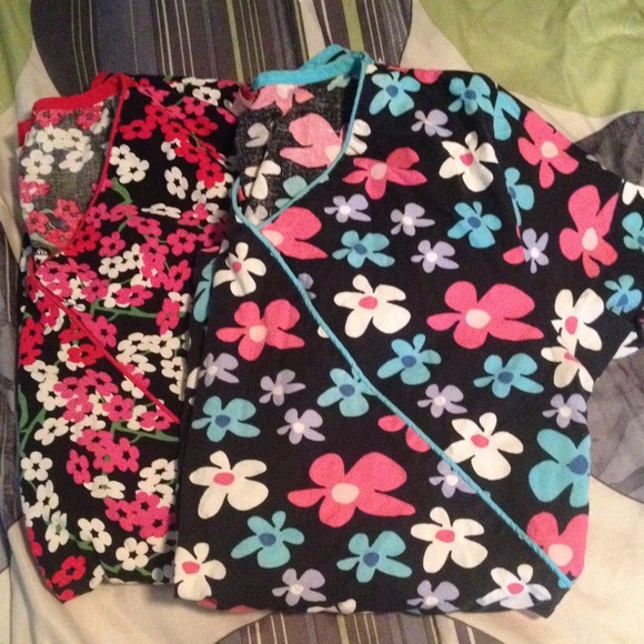 Bundled scrub tops