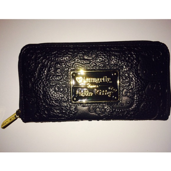 Loungefly Hello Kitty wallet💝