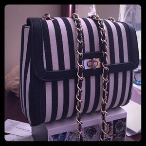 Vintage purse. Long strap