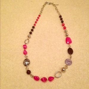 New York and Co Necklace