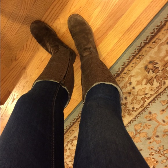 ️SOLD UGG Ryder Boots in Espresso Size 7 - Picture 4 of 4