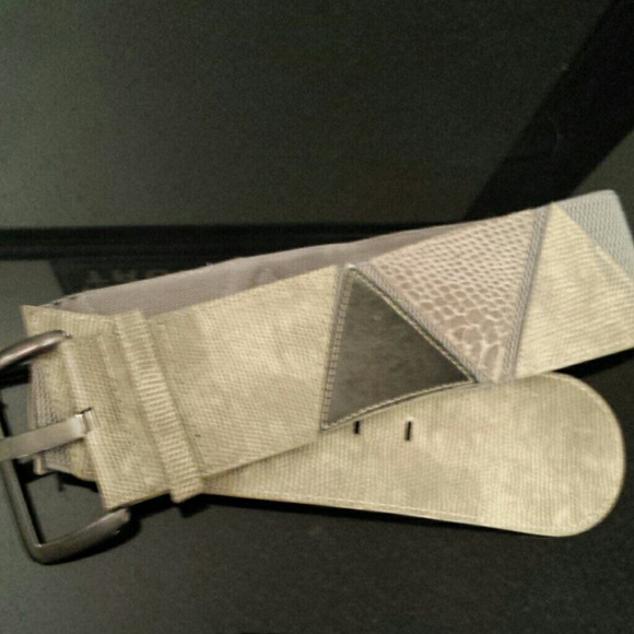 Grey belt.