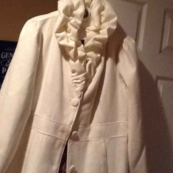 3 button cream pea coat