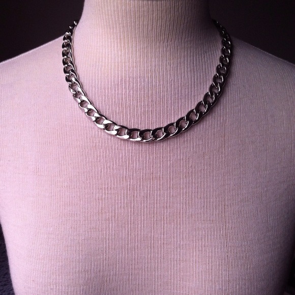 Silver Chain Link Necklace