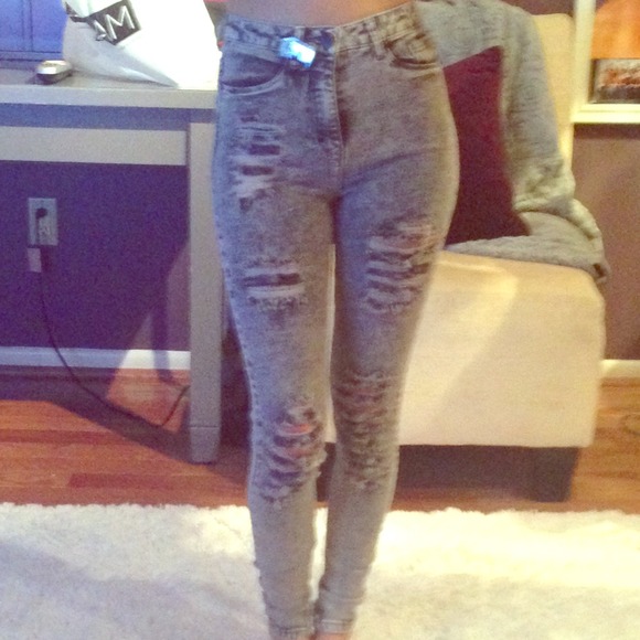 Size 3 high waisted jeans