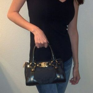 ⬇SALE⬇Add'tl pics of Versace mini handbag