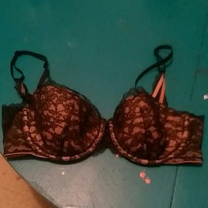 Victoria's Secret Fearless Bra