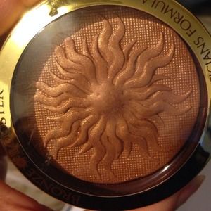 New Bronze booster medium to dark, no box.