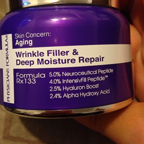 SOLD 🚫Wrinkle filler and Deep Moisture Repair