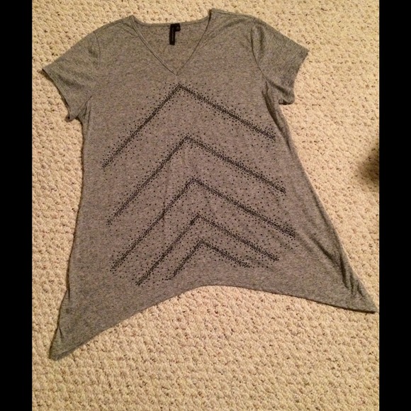 ✨SOLD!!✨✨Cute comfortable long top!