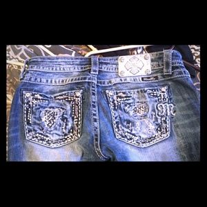 ❌Sold Locally❌ Miss me jeans