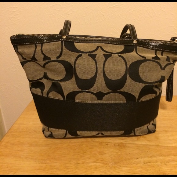 Preowned coach tote