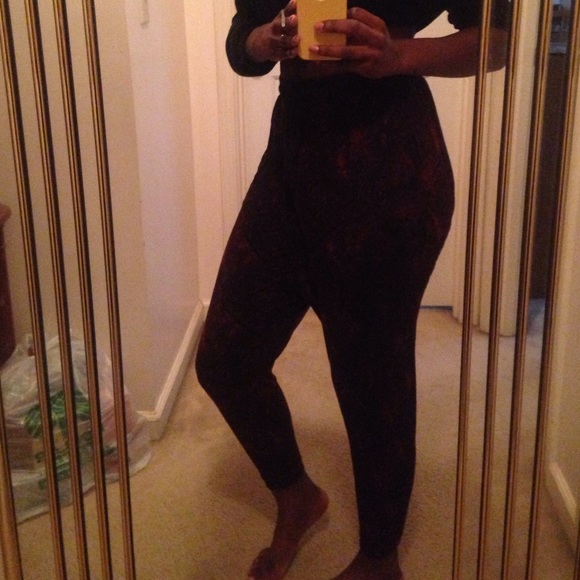 Red Hammer Pants from Urban Outfitters - Picture 3 of 4