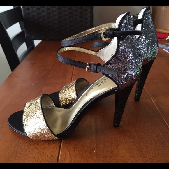 ❌SOLD❌ Tri-color sparkly heels