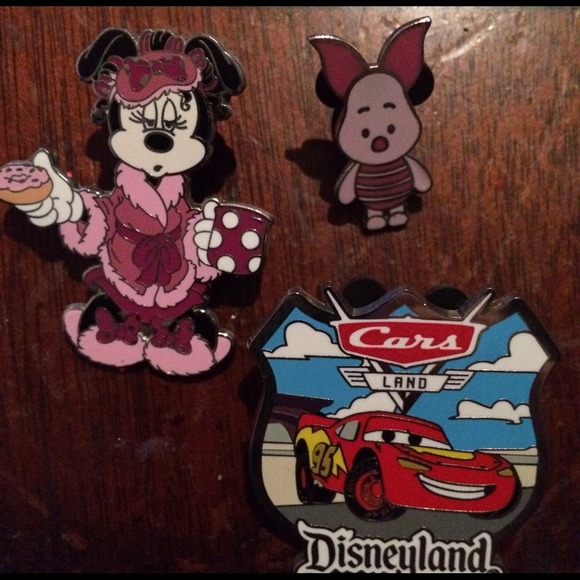 Disney Parks Pins