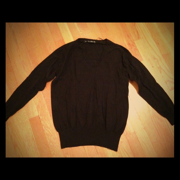 Zara Knit Black V-Neck