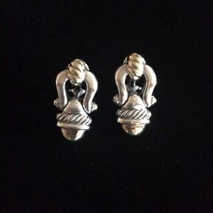 David Yurman Acorn Door Knocker earrings.
