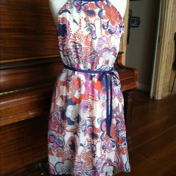 Colorful design sheer **BUNDLED AND SOLD**